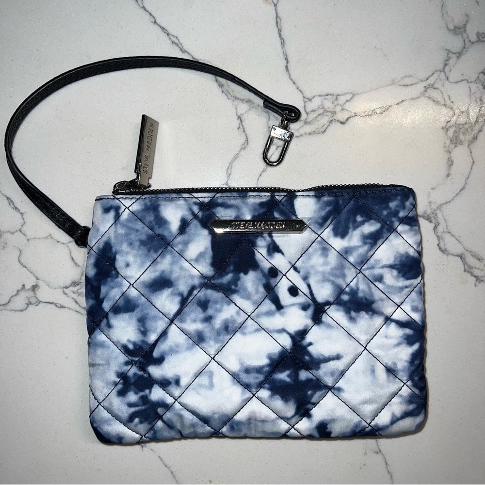 Steve Madden Navy and White Quilted Tie-Dye Wristlet Clutch